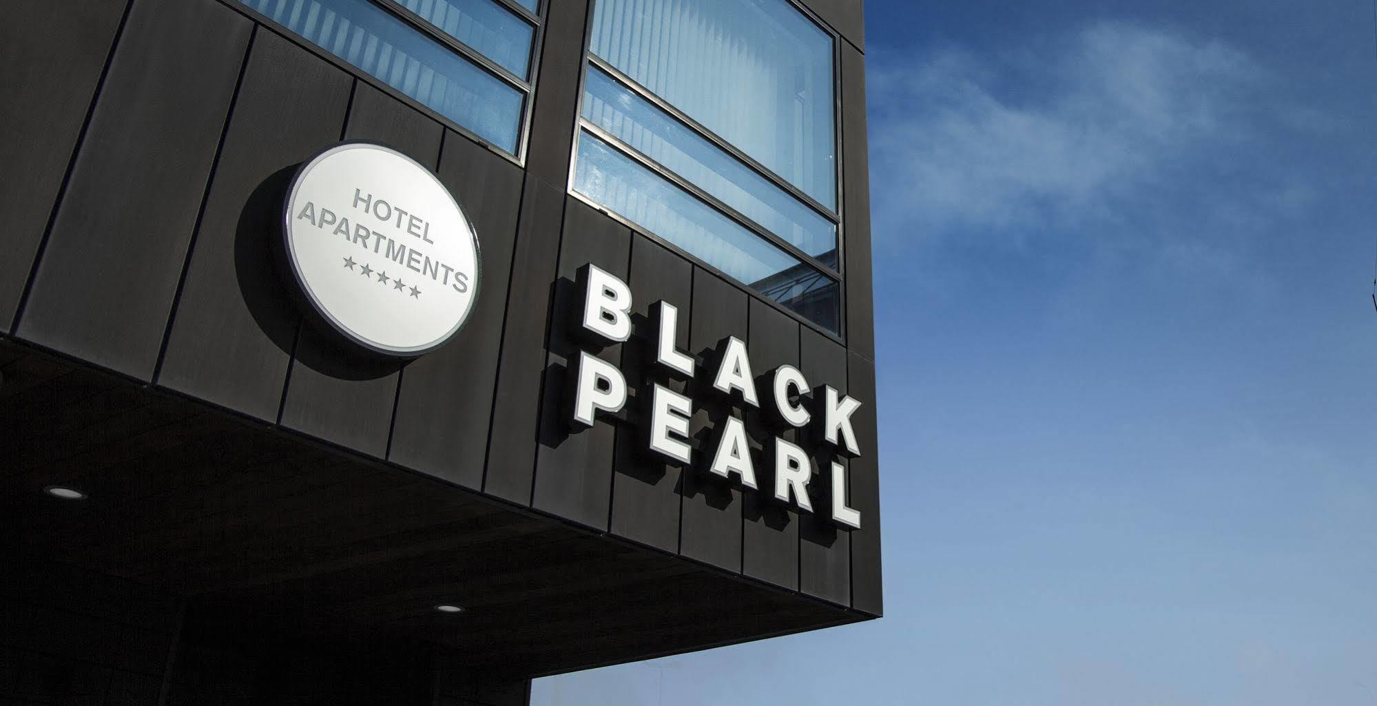Black Pearl Apartment Hotel Reykjavík Exteriör bild